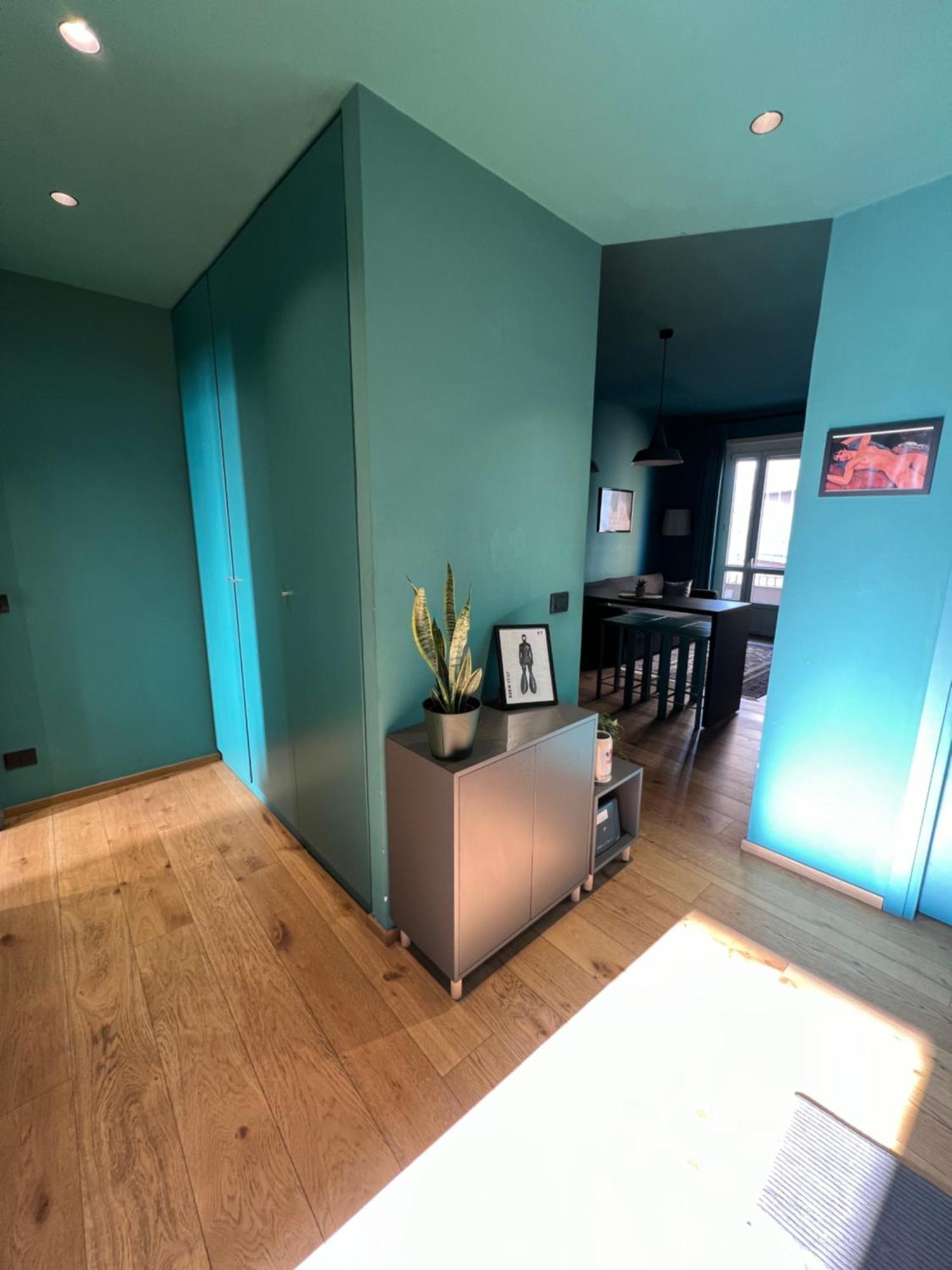 Room With Private Balcony On The Dora River Turin Exterior photo